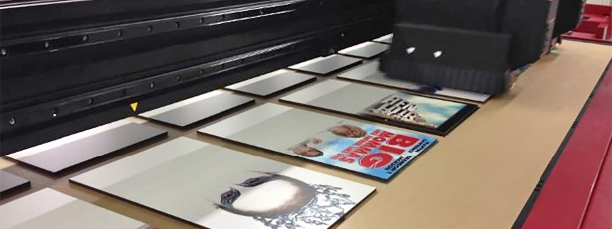 borderless printing on large-format devices