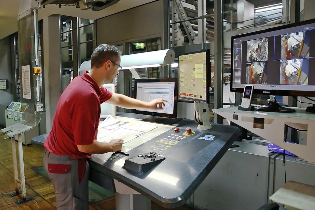 SWMH-press-monitoring press monitoring console