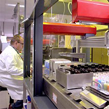 high-throughput-screening-1×1