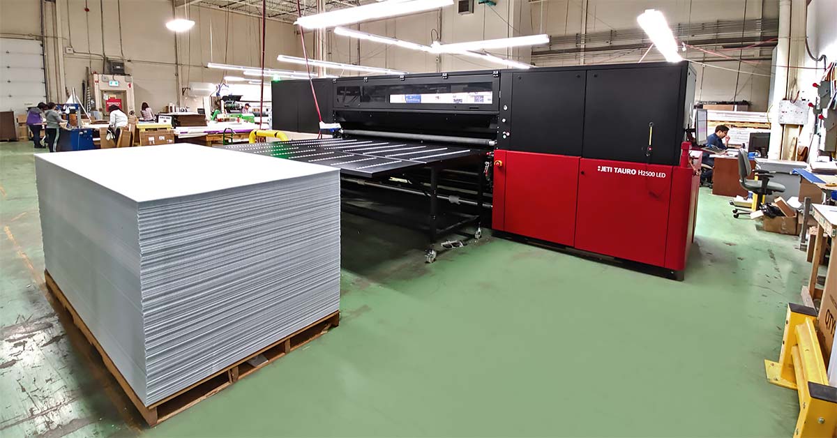 Sinalite Jeti Tauro 1200×628 Jeti Tauro large-format printer at Sinalite